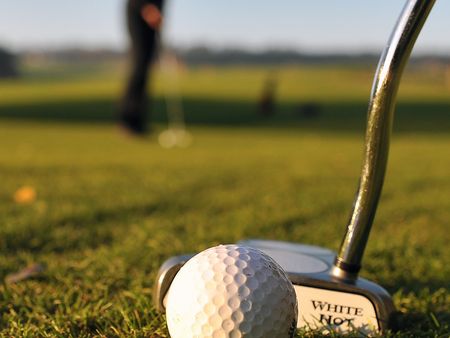 taylor-made-rossa-corza-ghost-putter-aim taylor-made-rossa-corza-ghost-putter-aim